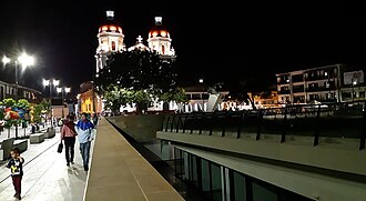 Panorámica nocturna de Rionegro