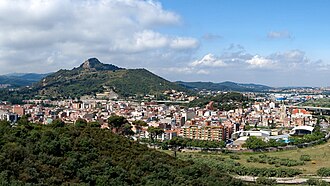 Fotografía general del entorno urbano y paisajístico