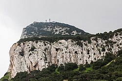 Vista del Peñón de Gibraltar desde su base