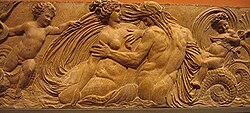 Bajorrelieve de Ninfa y Tritón por Jean Goujon