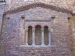 Iglesia prerrománica de San Tirso en Oviedo, España