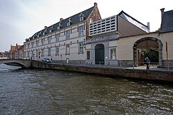 Instituciones educativas en Brujas