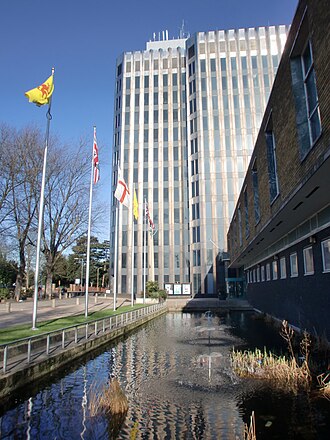 Edificios municipales de Enfield, sede del Ayuntamiento