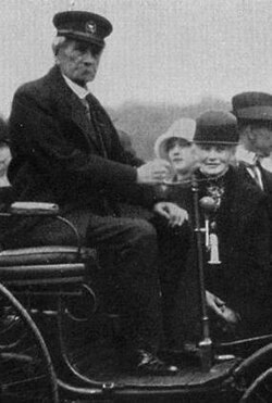 Karl y Bertha Benz en una imagen posterior