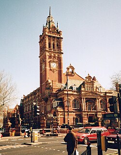 Fachada del Ayuntamiento de Newham ubicado en East Ham