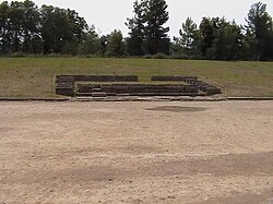 La exedra en el lado sur del estadio