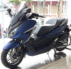 Honda Forza 300