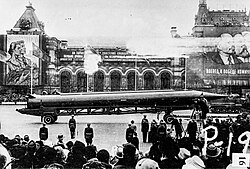 Misiles R-12 en la Plaza Roja