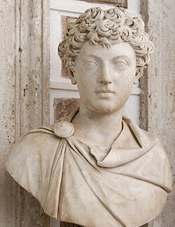 Busto del joven Marco Aurelio en Roma