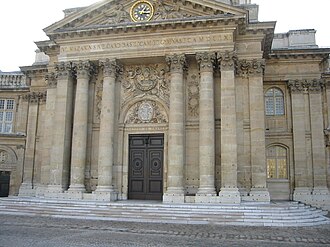 Sede y escudo representativo vinculado a la Academia de Bellas Artes de Francia