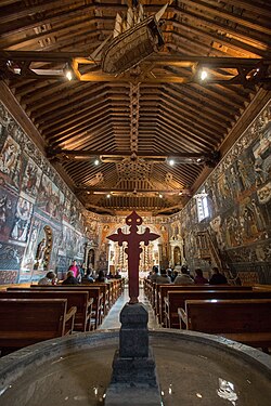 Interior del Santuario de La Santa