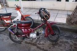 Honda Cub 50 sin carenado