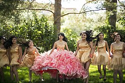 Celebración cultural hispana en Santa Fe, Nuevo México