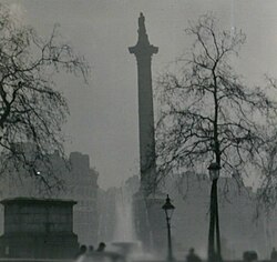 Representación de la densa niebla contaminante sobre las calles de Londres