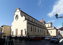 Interior o exterior de la Basílica del Santo Spirito