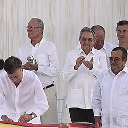 Firma del acuerdo de paz en 2016