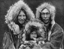 Fotografía de un habitante inupiat de Alaska en 1929