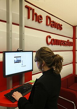 Rincón de Conversación de YouTube en Davos