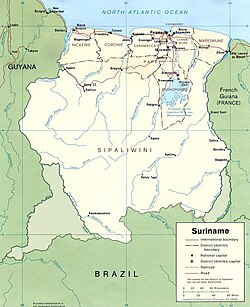 Mapa físico de Surinam y sus fronteras territoriales