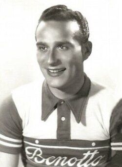 Retrato del ciclista Sergio Maggini