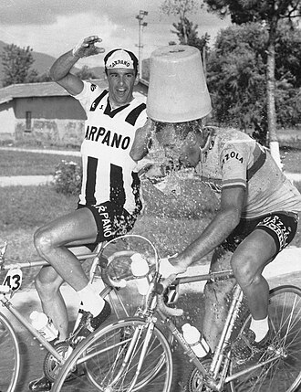 Imagen de archivo relacionada con el desarrollo de la competición ciclista