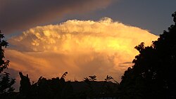 Nube cumulonimbus en Caracas