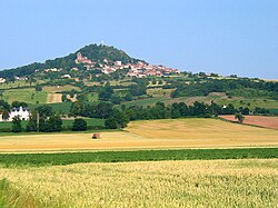 Paisaje de la llanura de Limagne en Usson
