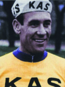 Retrato y datos biográficos de Antón Barrutia