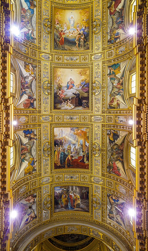 Decoración pictórica en las bóvedas de la nave
