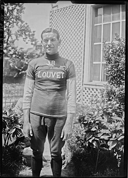 Retrato fotográfico y datos biográficos de Gustaaf Van Slembrouck