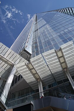The Shard visto desde su base