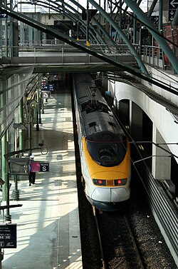 Tren Eurostar en la estación de Lille Europe