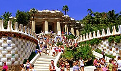 Escalinata de entrada al Parque Güell