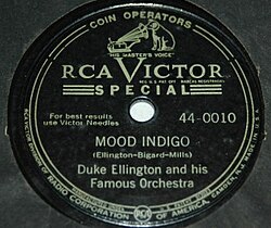 Disco con la grabación de Mood Indigo