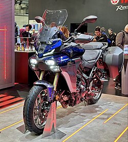 Yamaha Tracer 9 GT+ en exhibición