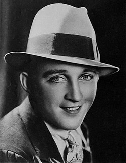 Retrato fotográfico de Bing Crosby