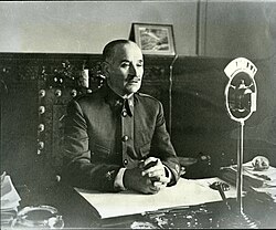 Fotografía histórica relacionada con las transmisiones de radio de Queipo de Llano.