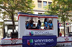 Presencia de medios de comunicación hispanos en eventos públicos
