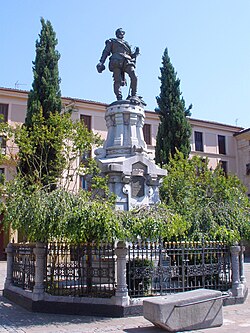 Monumento a Miguel López de Legazpi