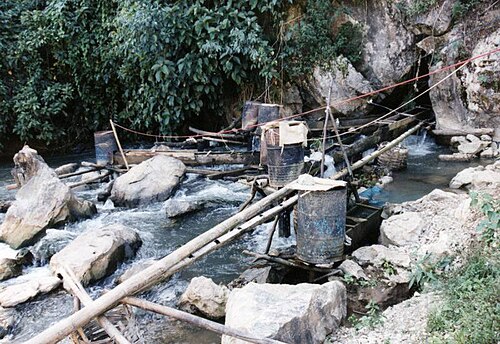 Instalación hidroeléctrica pequeña en Vietnam