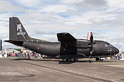 Avión MC-27J en exhibición estática
