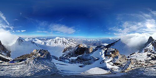 Panorama alpino del macizo