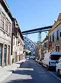 Calle del General Torres y el puente Don Luis I