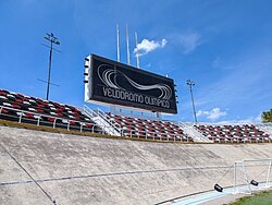 Pista y marcador principal del Velódromo Olímpico