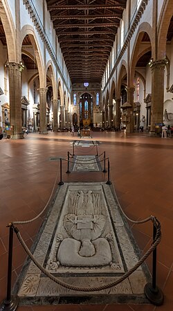 Nave central de la Basílica de Santa Cruz