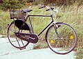 Bicicleta tipo roadster con cuadro diamante