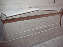 Tumba de Louis Antoine de Bougainville en el Panteón