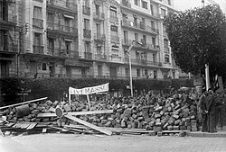 Barricadas en Argel en enero de 1960
