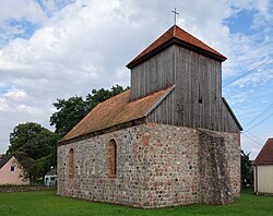 Contrafuerte en una iglesia medieval