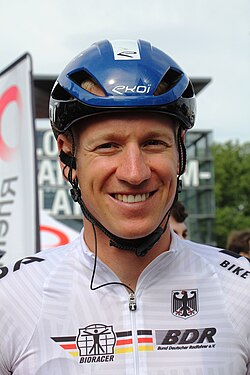 Pascal Ackermann compitiendo en una prueba de ciclismo